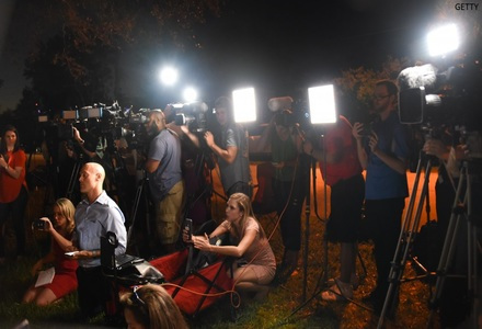 A photo of journalists attending a press briefing regarding the 2018 mass school shooting in Parkland, Florida. The aftermath of the shooting is what my story Life after Parkland is about.